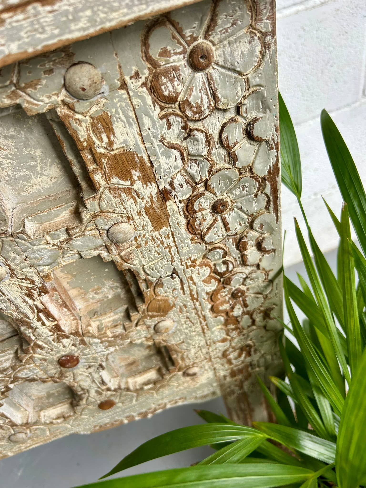 Paloma Black (Casa Natura Design, S.L.) - Wholesale Console Table - Intricately Hand Carved Mango Wood Console From India3