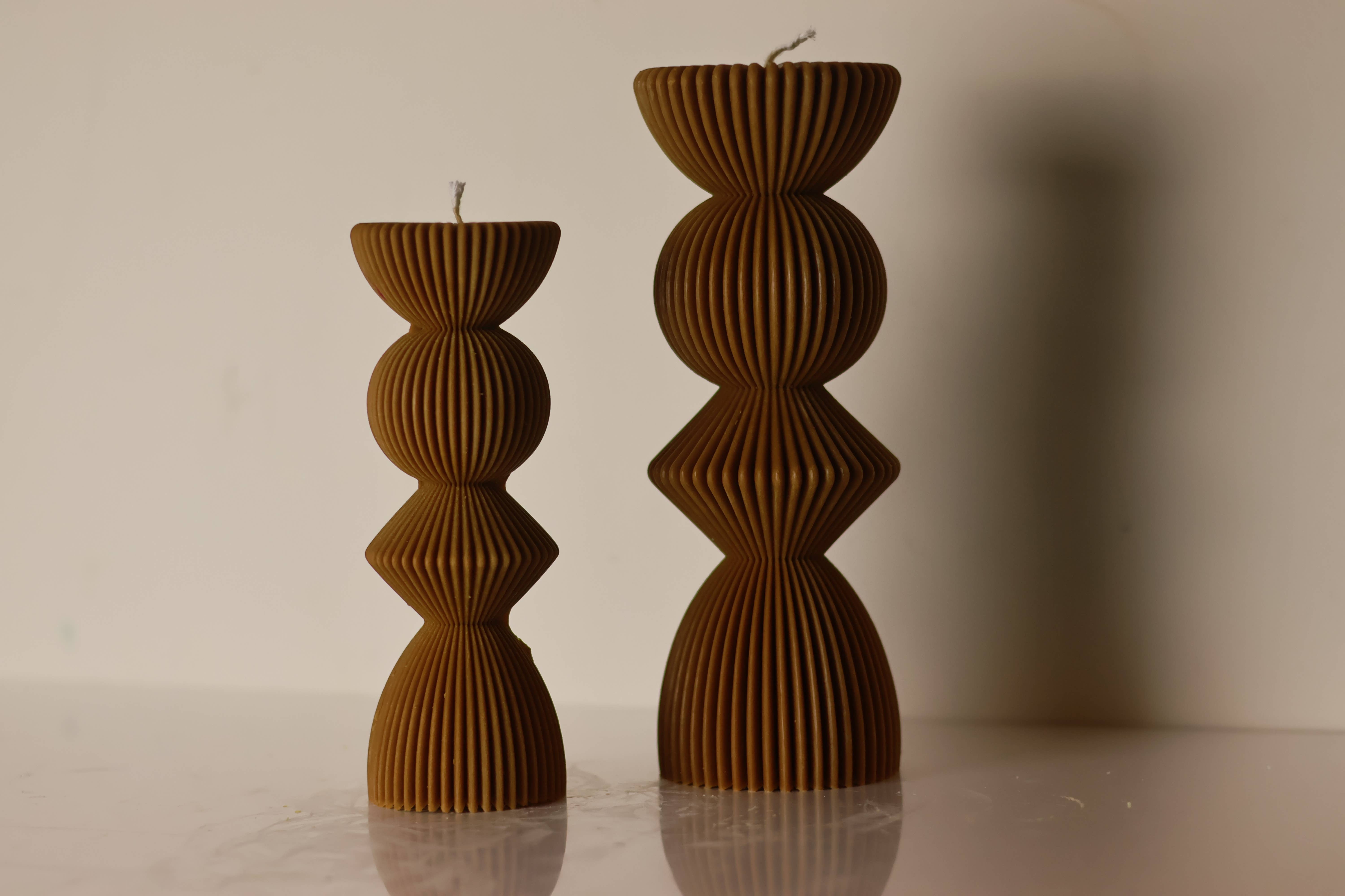 Agaboo Candle - Vente Bougies originales - Bougies à piliers côtelés surdimensionnées en deux tailles5