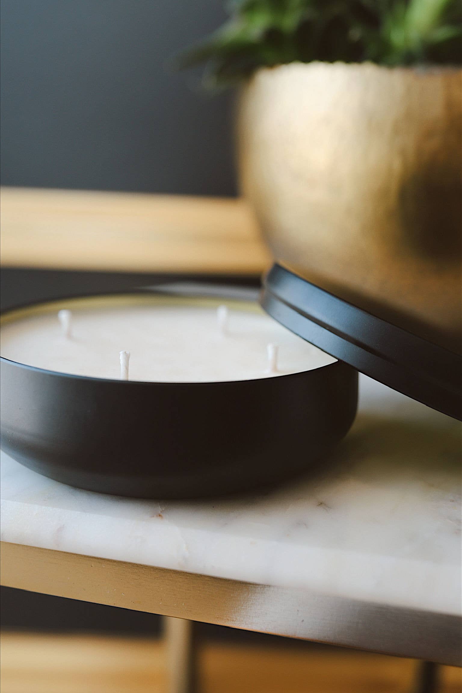 Green Living Candles - Wholesale Travel Candles - Elite Matte Black Four Wick Tin1