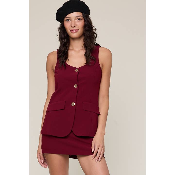 VOORKANT KNOPEN VEST TOP & SLIM FIT-IN MINI ROK SET voor wholesale door Sky to Moon