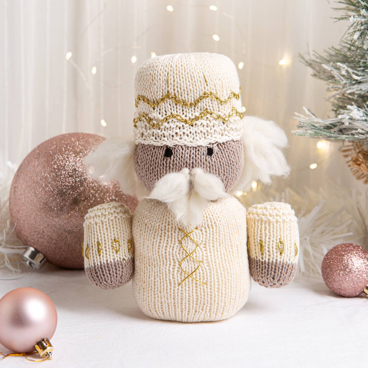 Wool Couture Company - Vente Kit de bricolage - Kit de tricot facile Clarence Nutcracker Christmas