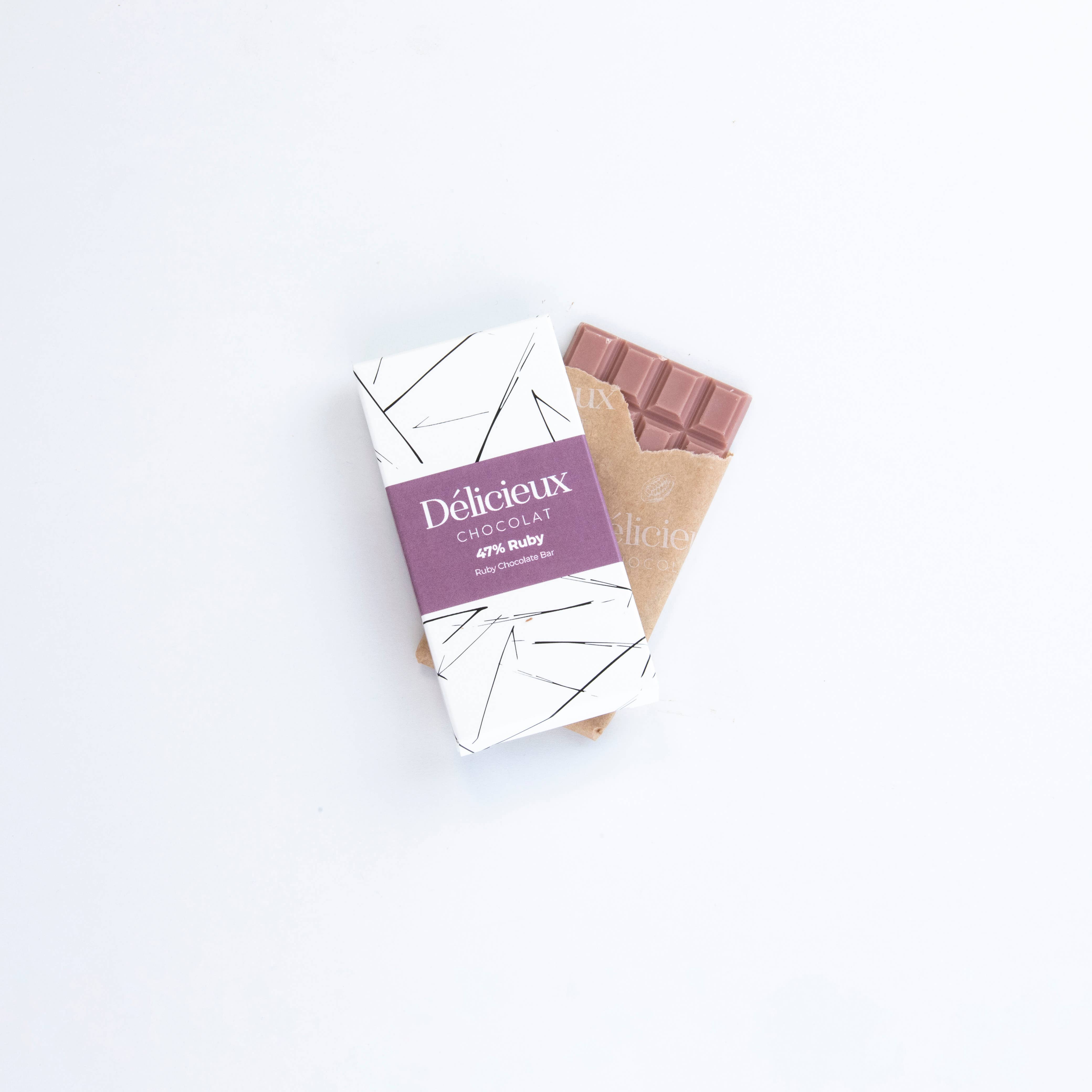 Délicieux Chocolat - Wholesale Chocolate Bar - 47% Ruby Mini Chocolate Bar1