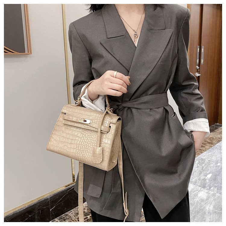 Little Trendy - Wholesale Top Handle Bag - Women's - Lantern Faux Croc Crossbody Purse Women's portable Kelly bag5