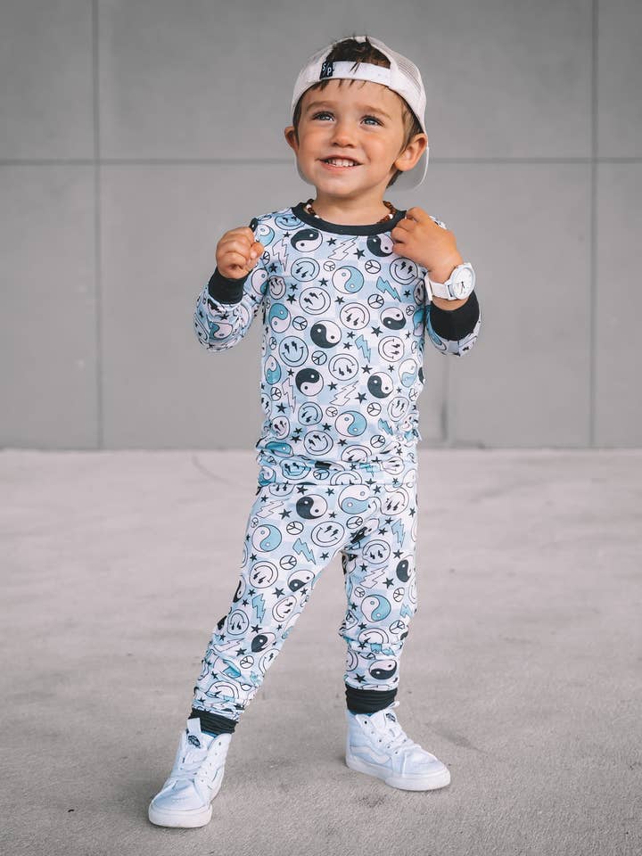 Dream Big Little Co. - Vente Haut et bas de pyjama – enfant - COFFRET YING YANG & VIBE DREAM DBLC x LOLO WEBB4