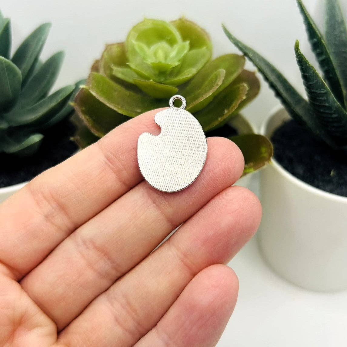 Guerrilla Charm - Wholesale Individual Charm/Pendant - Colorful Paint Palette Charm, 21x18mm2