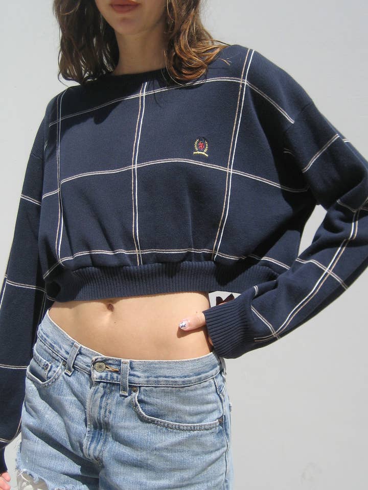 American Recycled Clothing - Wholesale Knit Sweater - Women's - Crop Knit Sweater Bundle