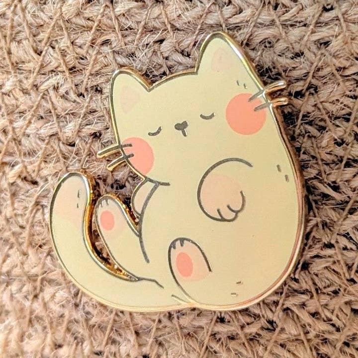 Alfiler esmaltado Buttercream Kitty para venta al por mayor de Arcasian