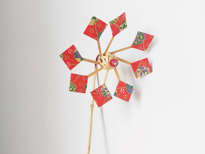 wagumi – wholesale Wind spinner – Bamboo Hand Windmill by Chikuen2