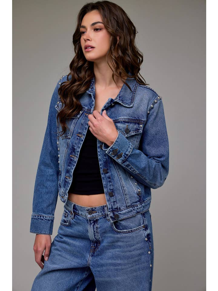 Hidden Jeans - Wholesale Shorts - Women's - Medium Wash Pearl Embellished Fitted Trucker Jacket1