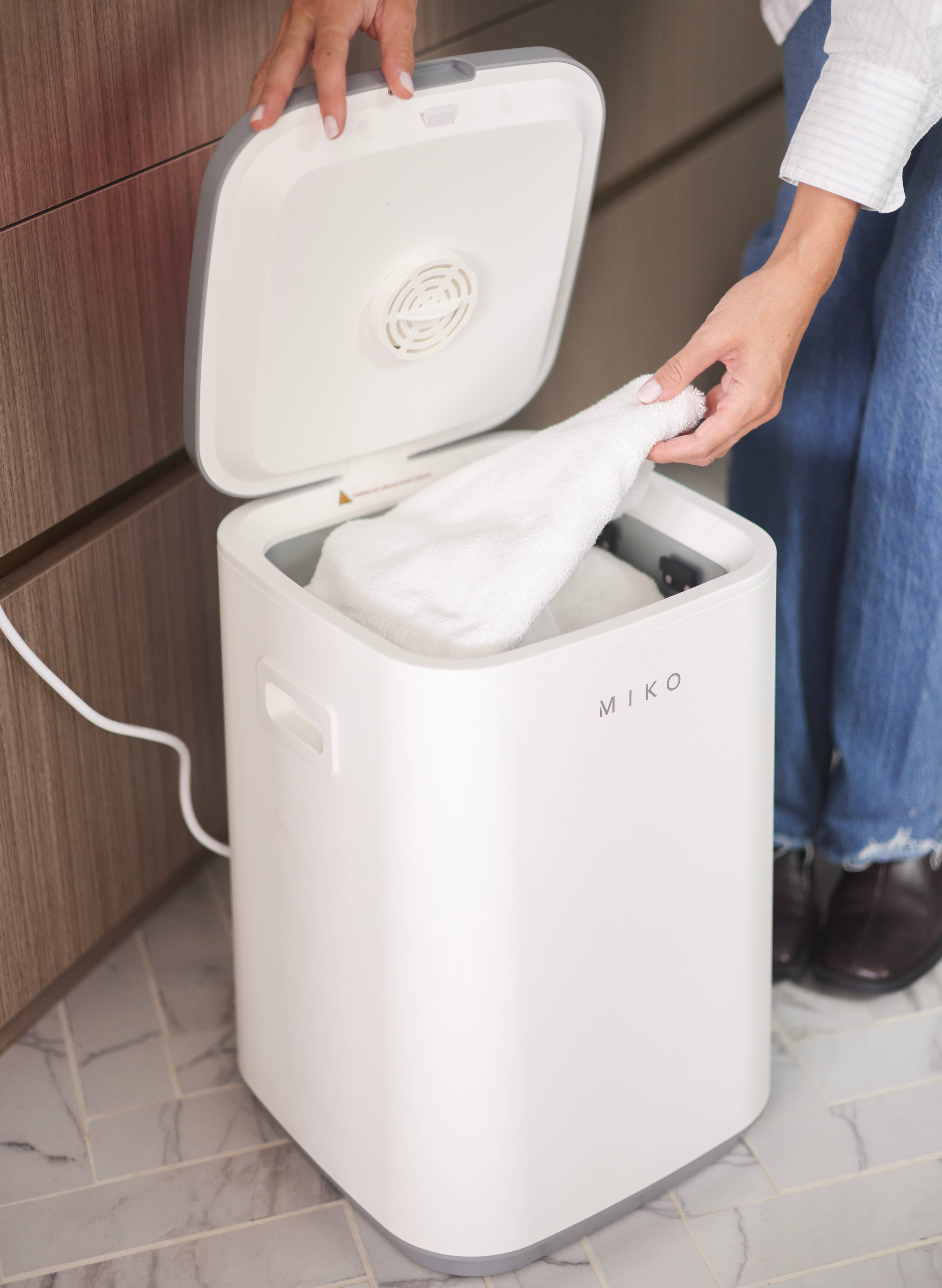 Miko - Wholesale Bathroom Accessory Set - Miko Towel Warmer with Aromatherapy, Nest5