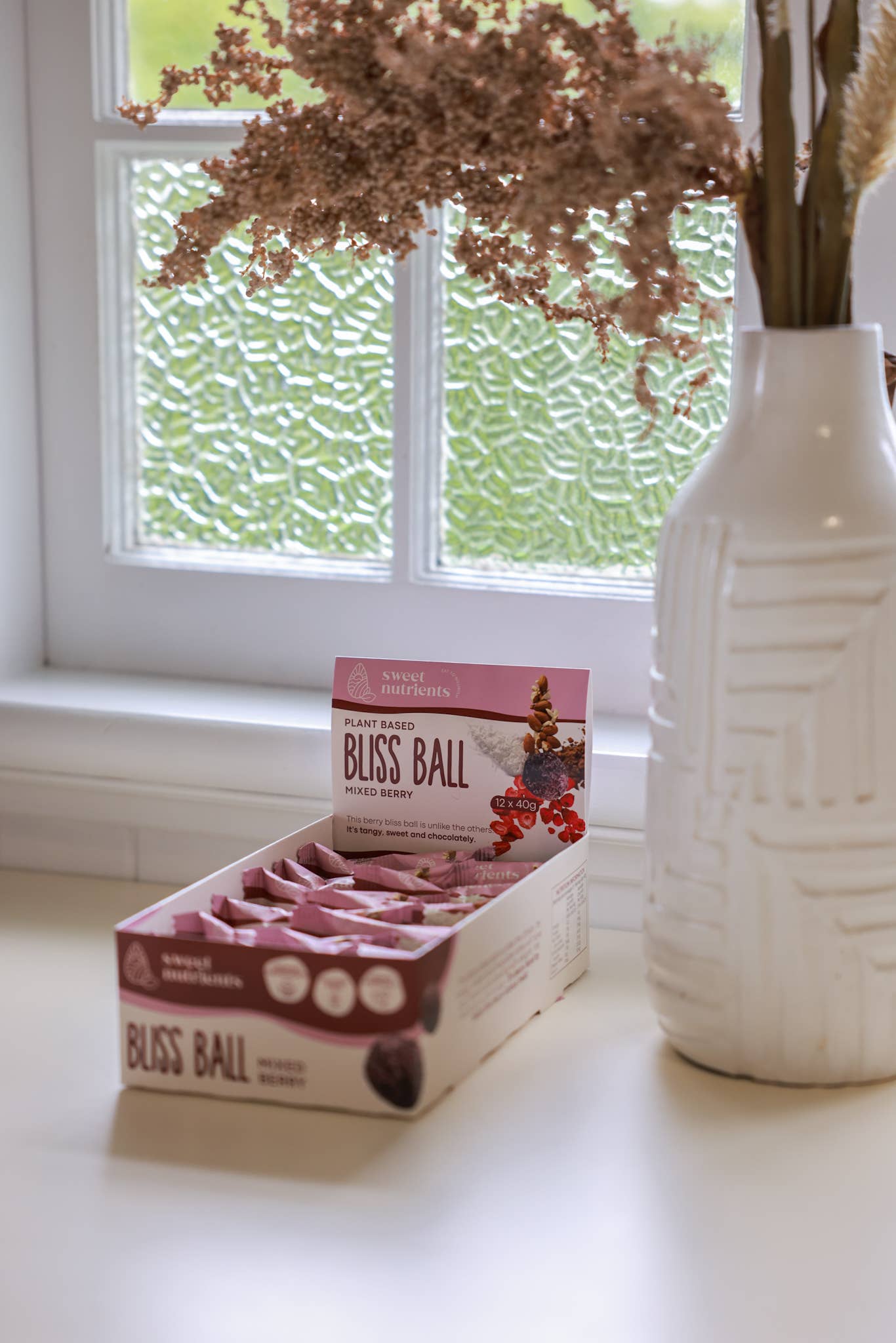 Sweet Nutrients - Wholesale Snack bar - Mixed Berry Bliss Balls3