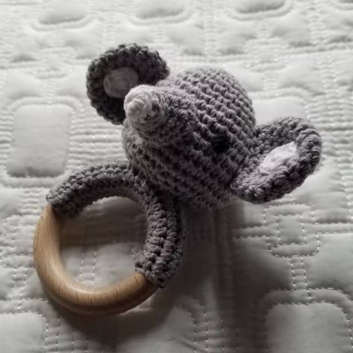 D & C TOYS - Vente Hochet mobile – bébé - Jouet à hochet en crochet pour bébé en forme d'éléphant0