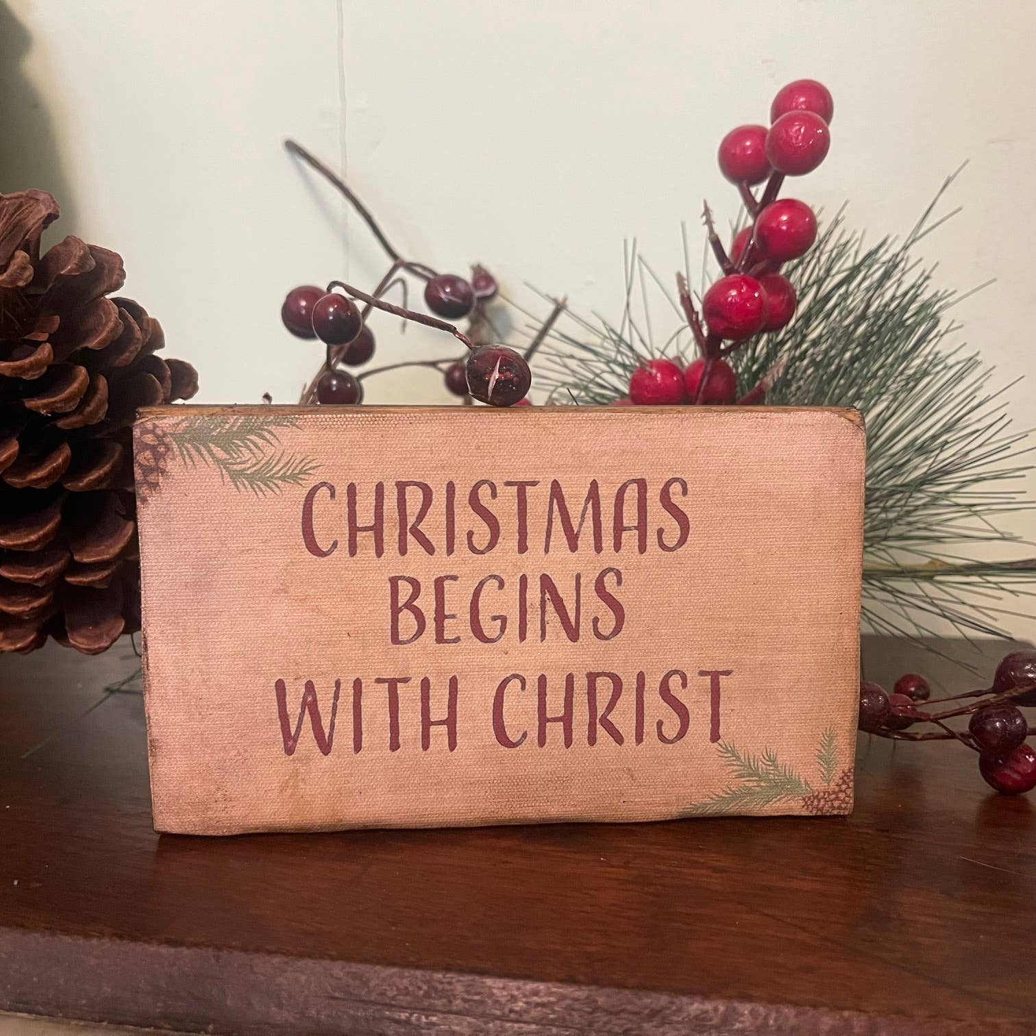 LAND OF COTTON - Wholesale Christmas Decoration - Christmas Begins with Christ -- Pine cone2
