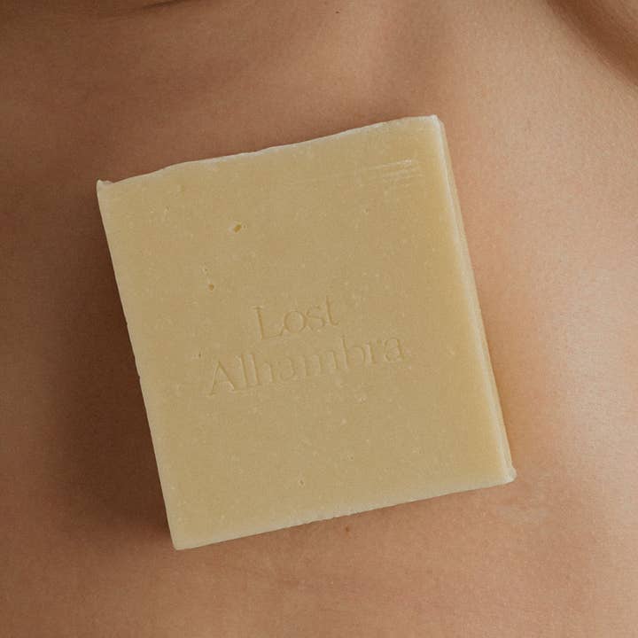 Refeel Naturals - Wholesale Bar Soap - scented creamy soap | Lost Alhambra5