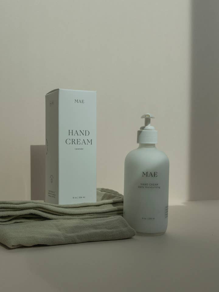 Lavender Moisturizing Hand Cream - Vegan, Essential Oil for wholesale by MAE