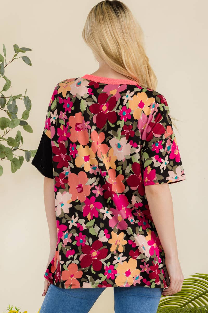 Celeste Clothing - Wholesale T-Shirt - Women's - PLUS SIZE CLOTHING OVERSIZED FLORAL T-SHIRT -CT43877C-PL9