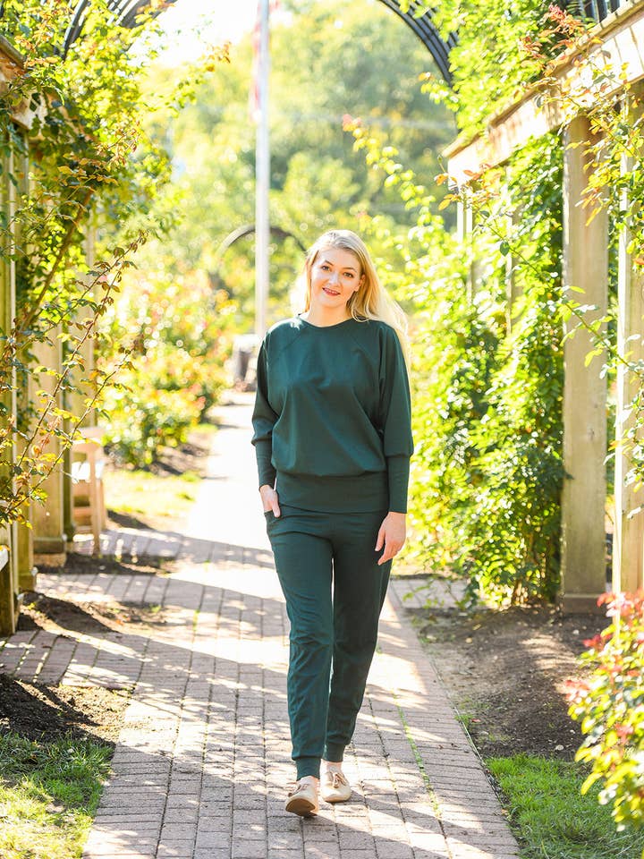 Knieriem Designs - Wholesale Knit Top - Women's - Rayon Crew Neck Ponte Top with Raglan Long Sleeves13