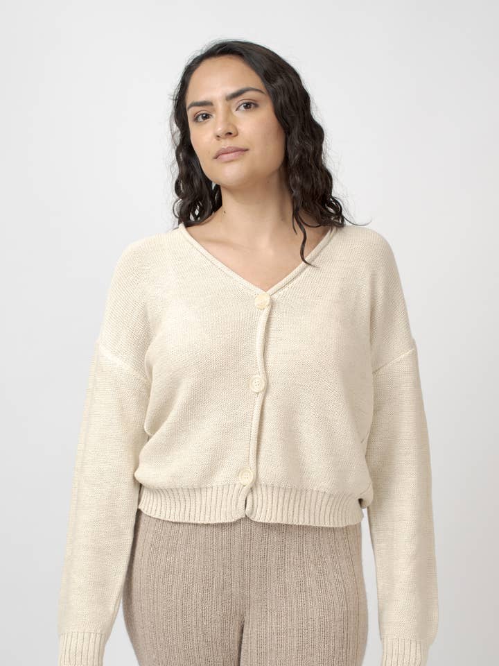 Pampa Alpaca Cardigan for wholesale by Yanawara