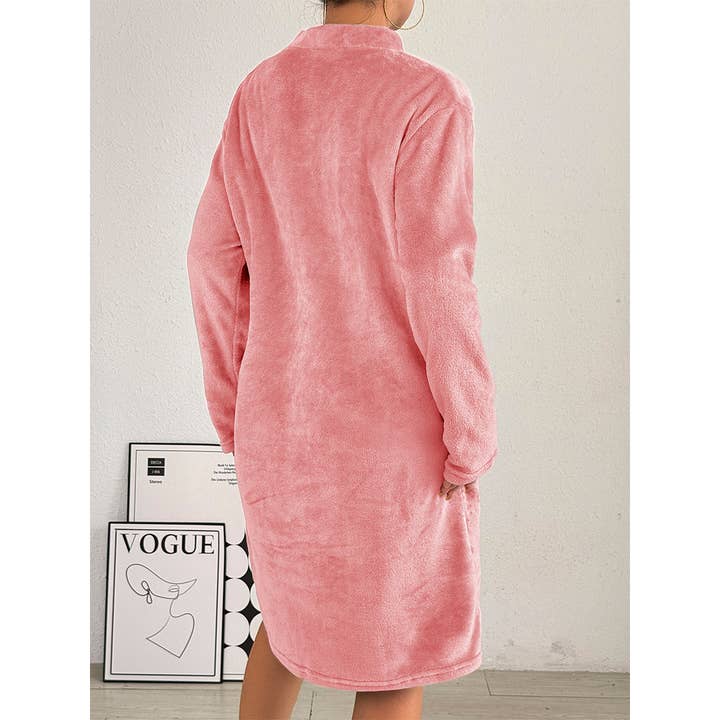 UNISHE - Vendita all'ingrosso Maglia loungewear - Donna - Vestaglia con cappuccio in flanella solida con zip ZK36012