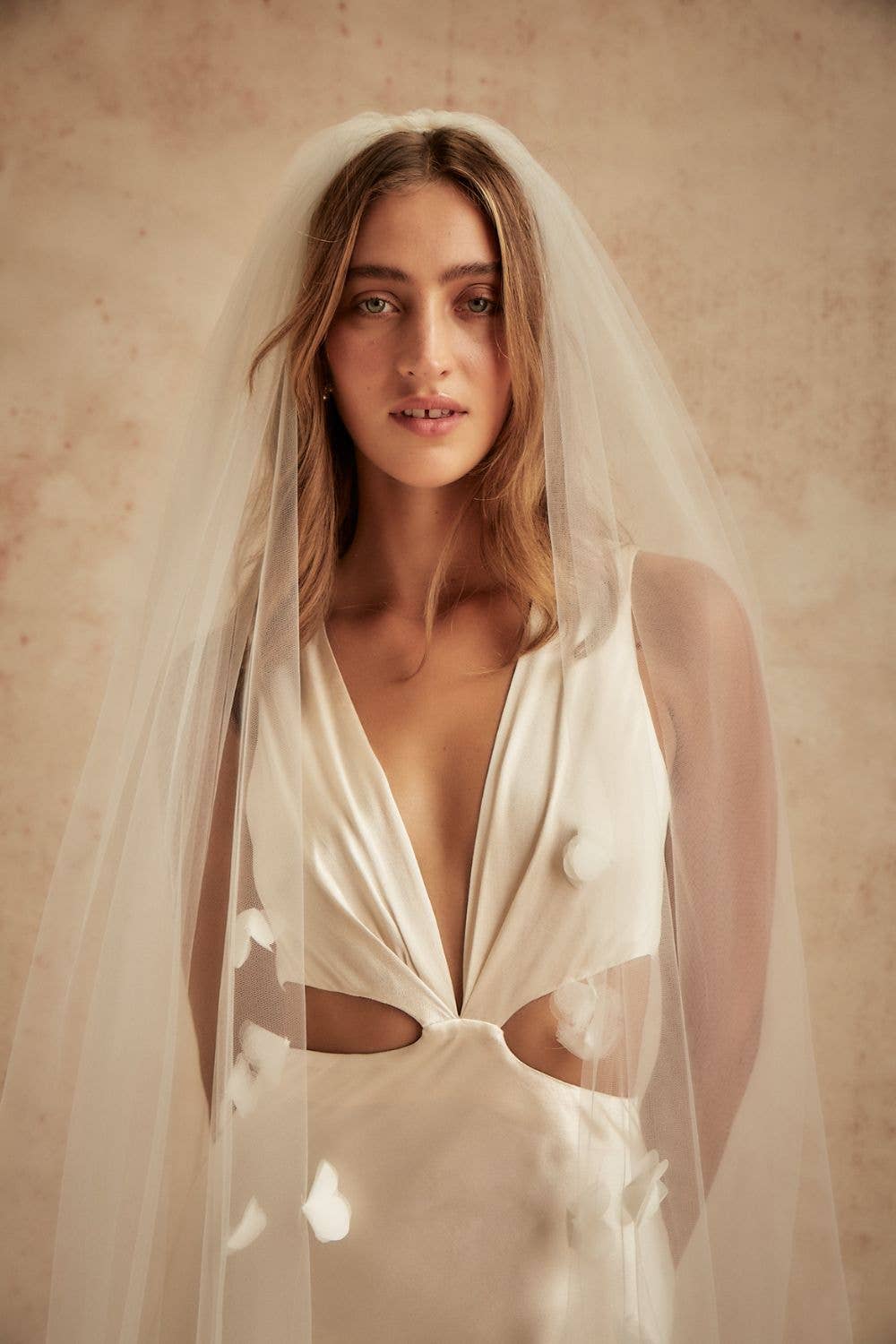 Dove Grey Accessories - Wholesale Veil - Women's - FLORENCE PETAL VEIL2