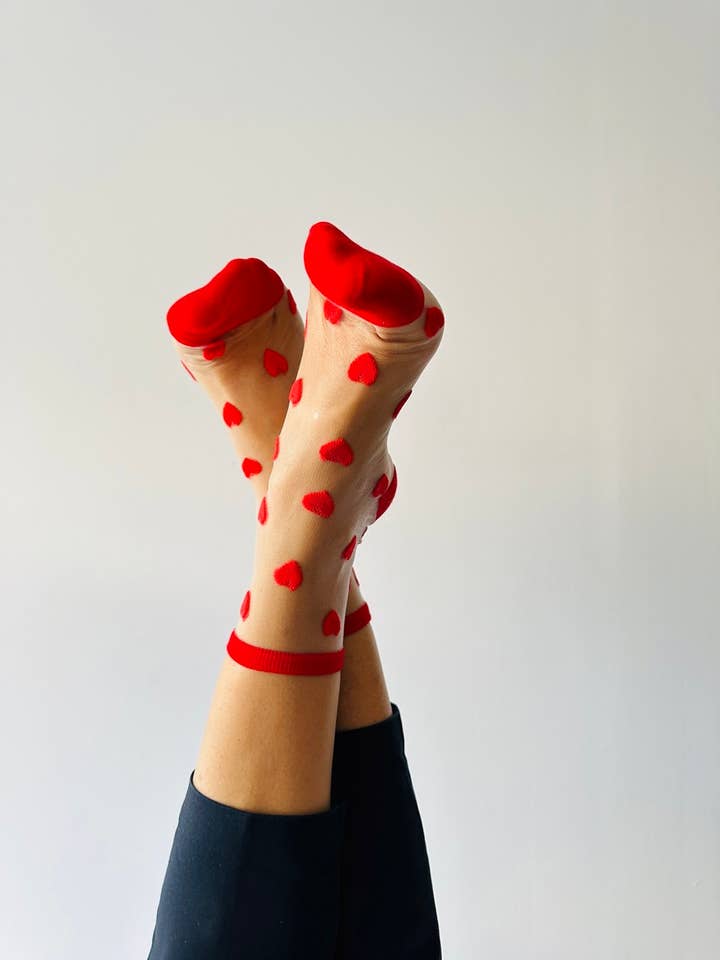 sockette – Großhandel Socken – Damen – Laure Socken mit roten Herzen - Söckchen