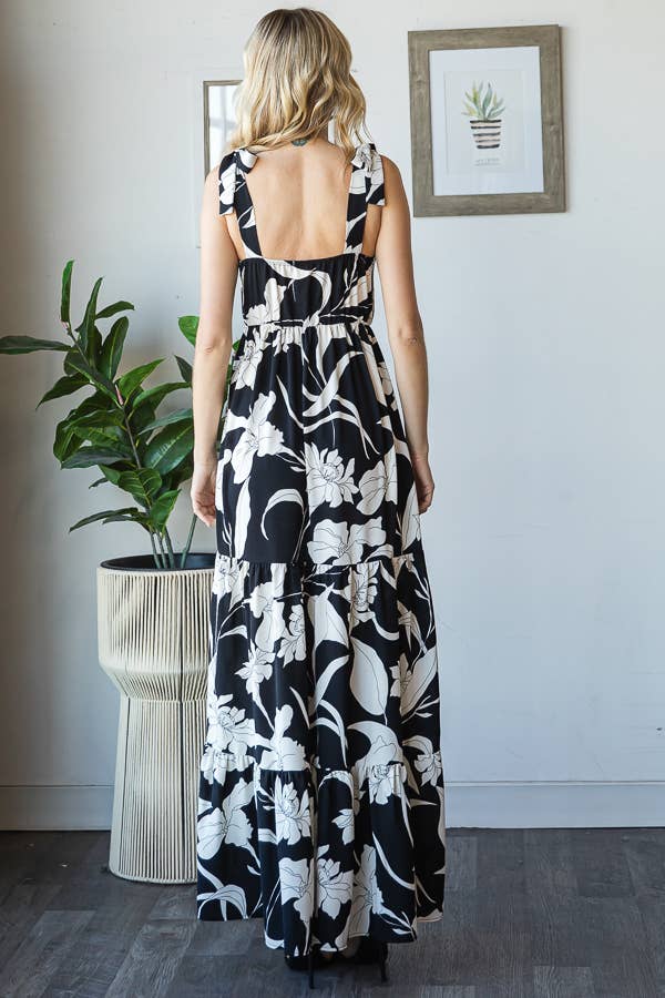 7th Ray - Vendita all'ingrosso Vestito - Donna - Vestito lungo a balze con spalline a fiocco e scollo quadrato floreale D592919