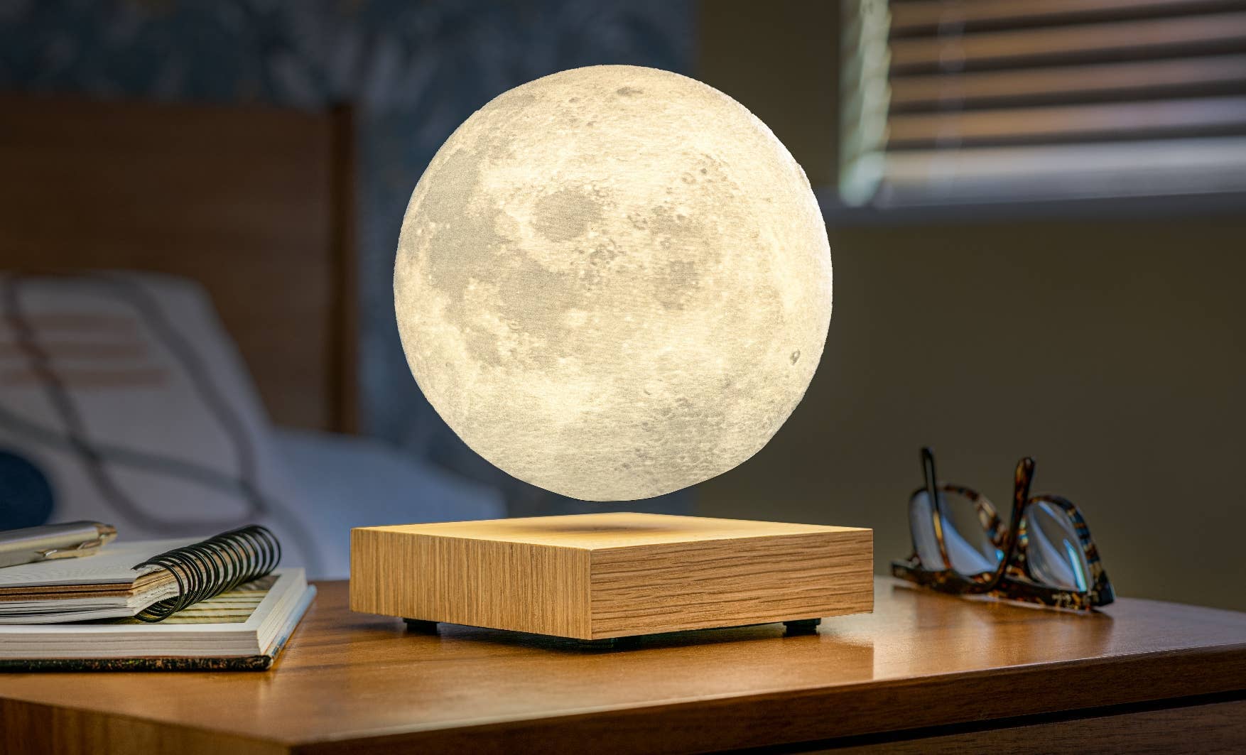 Gingko Design EU - Wholesale Accent/Desk Lamp - Gingko Smart Moon Lamp9