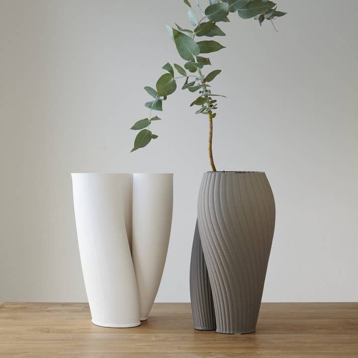 One Six Eight London by PS Home and Living - Wholesale Vase - JADE White Vase 34cm3