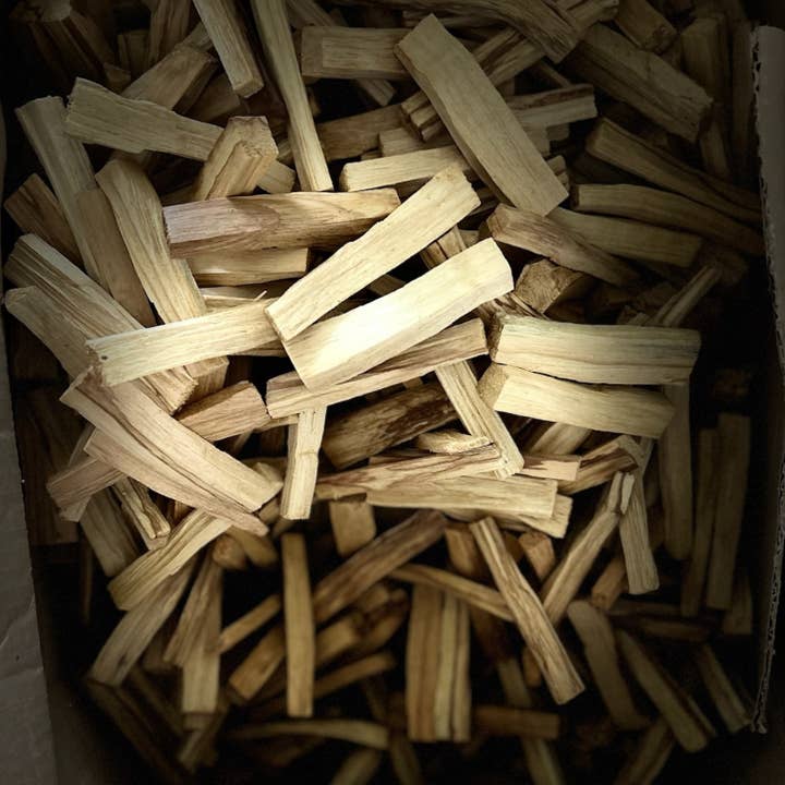 Zoe Artcrafts Corp. - Wholesale Smudge Stick - Sticks Palo Santo (1lb) Peru, smudging, premium natural2