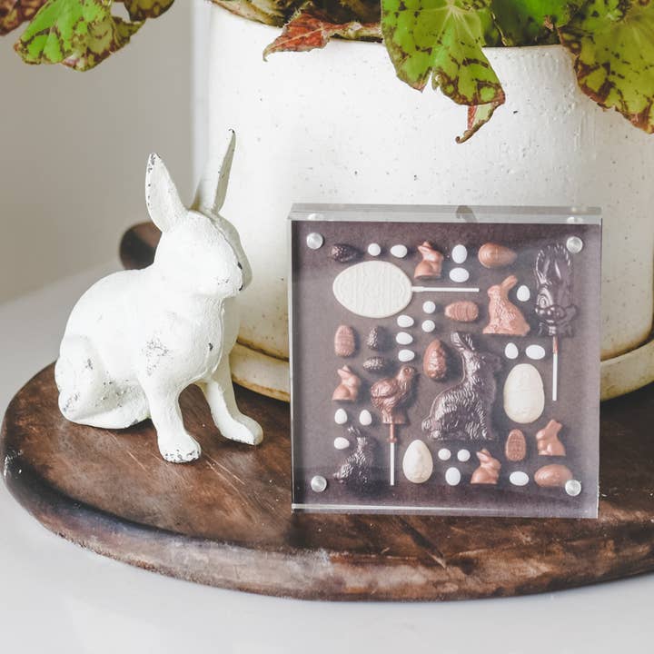 Osterhasen Kunst Acryl für den Großhandel von The Pen + Piper