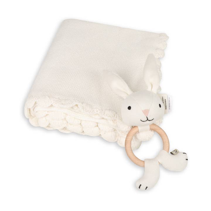 White Scallop Classic Knit Baby Blanket+Bunny Rattle Gift SET for wholesale on Faire0