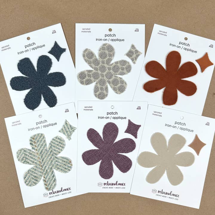 Toppa termoadesiva in tessuto riciclato, motivo floreale retrò, set di 4 per la vendita all'ingrosso da parte di Rebundance LLC