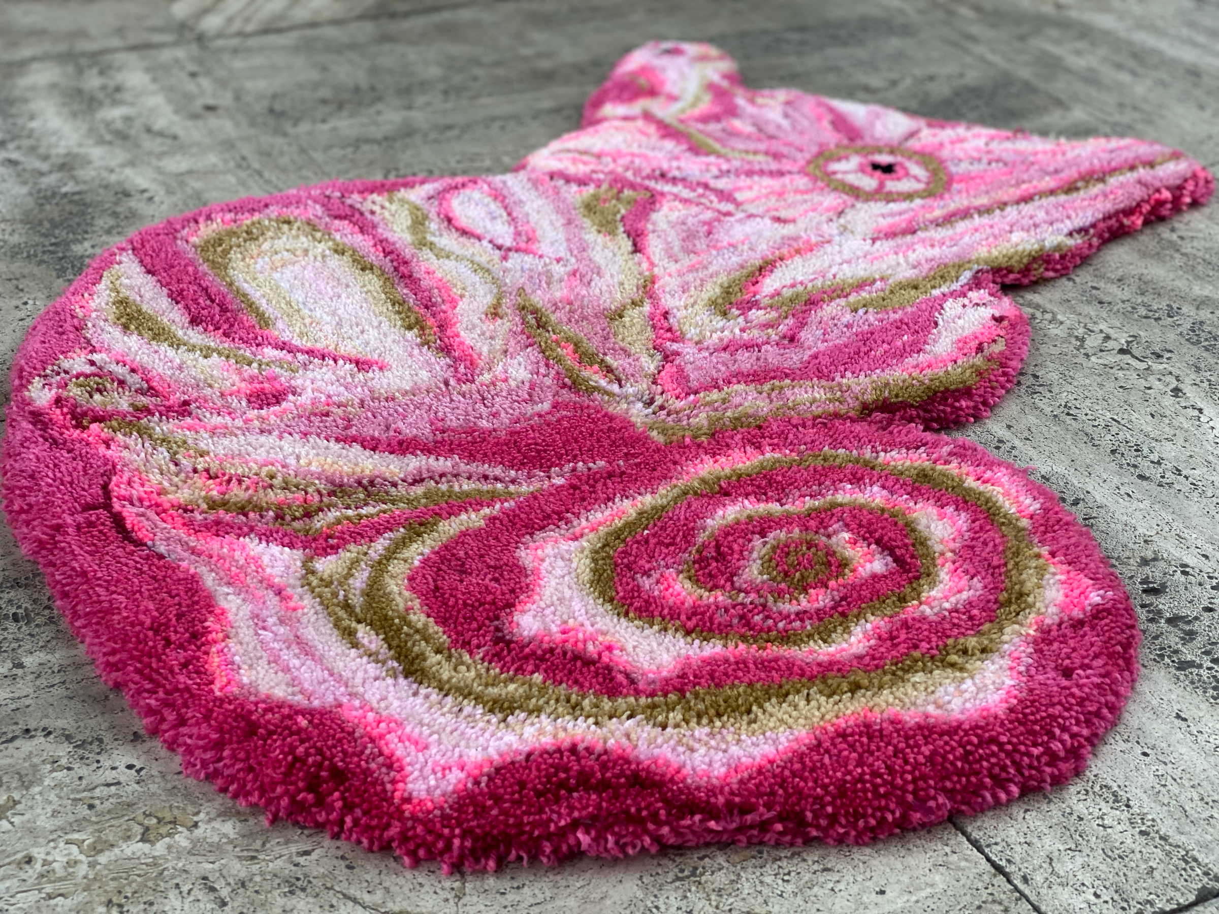 Mama Chameleon - Wholesale Area Rug - Elly back1