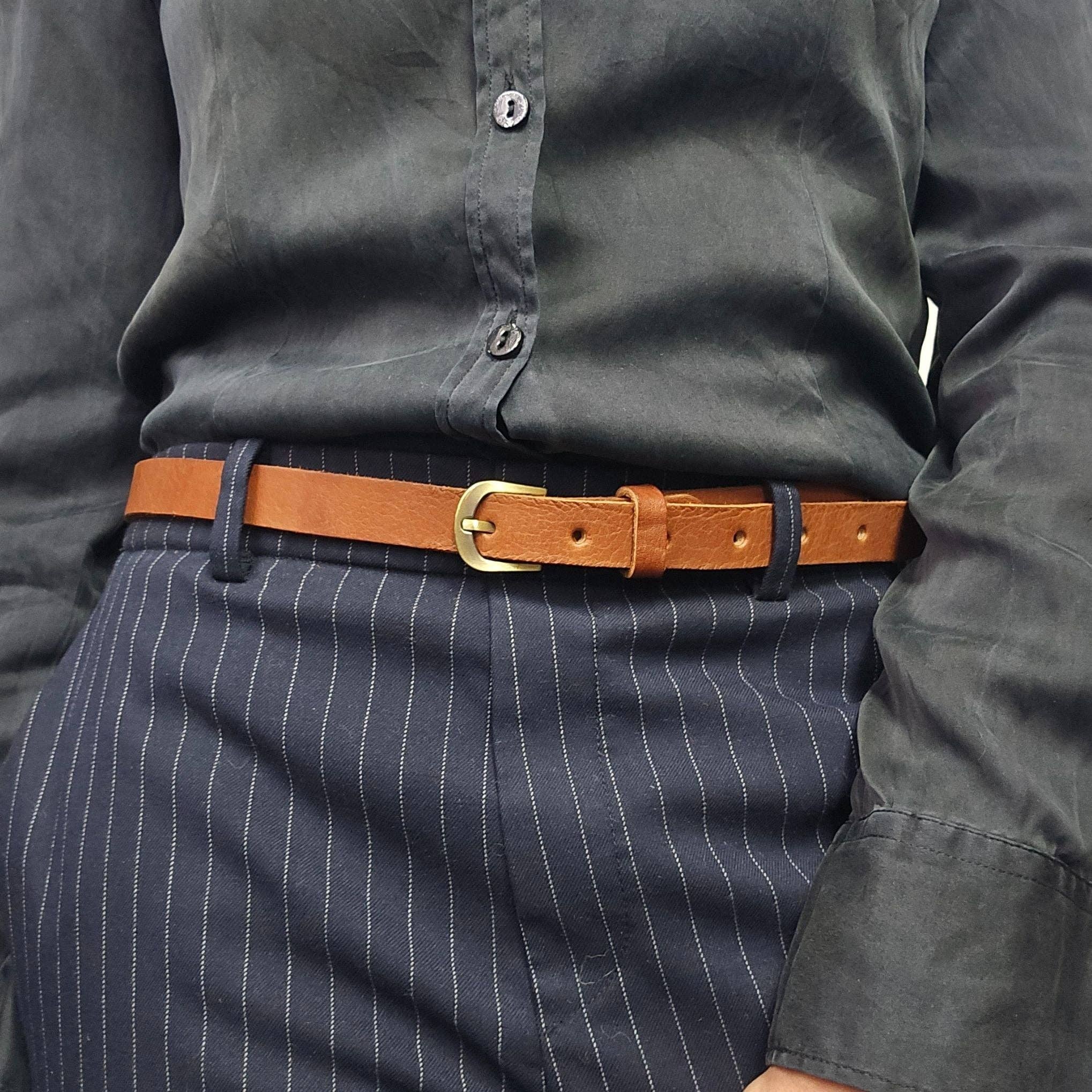 Artisan Stories – wholesale Belt – Women's – New Skinny leather belt5