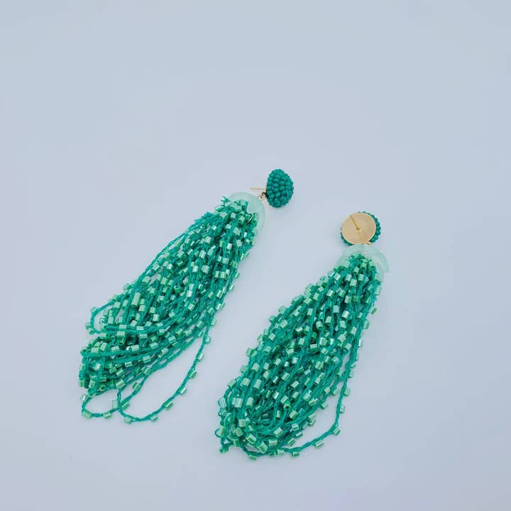 Mio Queena – Brincos com berloques por atacado – Brincos Passel Acrílico Verde Tecido à Mão2