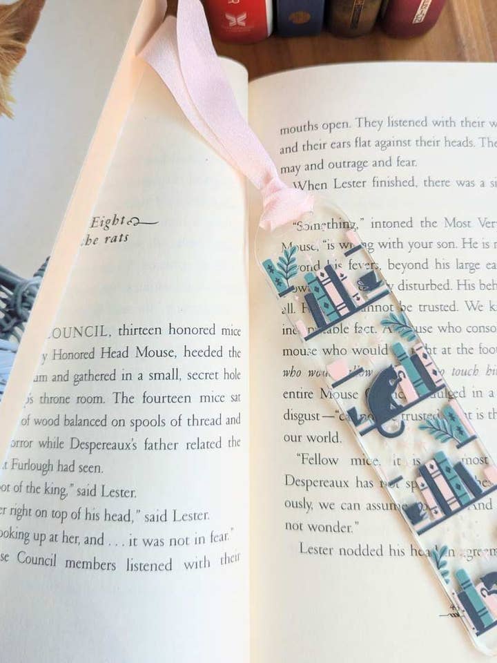 Cat on a Bookshelf Bookmark for wholesale by Elegance Create