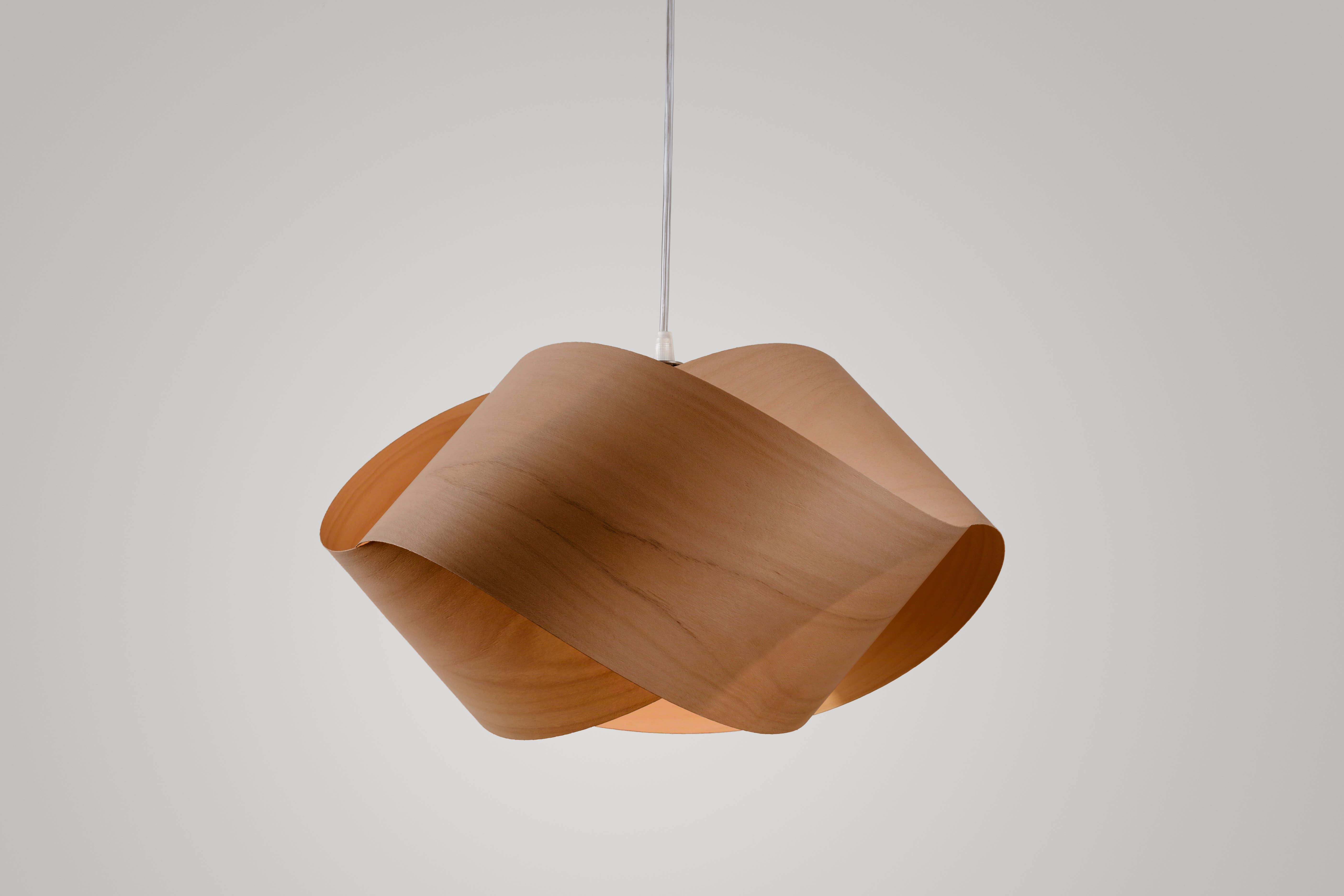Traum - Wood Lighting – wholesale Chandelier/hanging light – Summer Decor UFO Pendant crafted with Natural Wood Veneer1