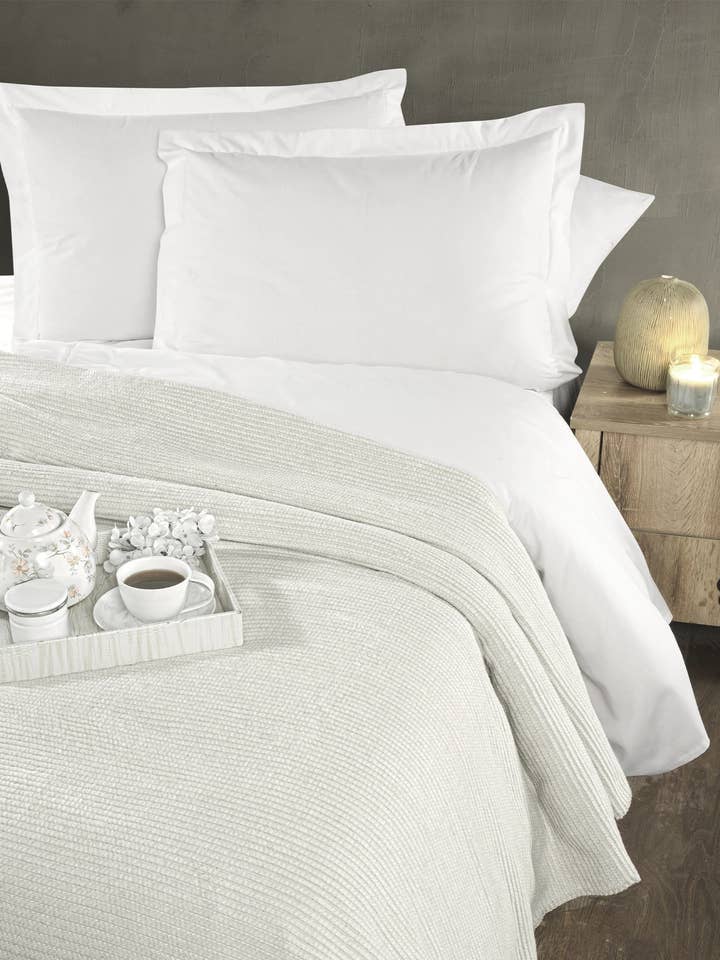 Sofya Cotton Blanket for wholesale by Globaltex Fine Linens