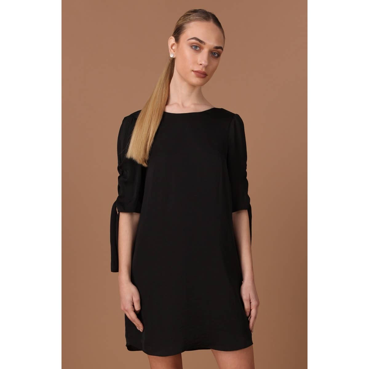 Naked Zebra Rack - Wholesale Dress - Women's - Ruched Tie Sleeve Shift Dress1