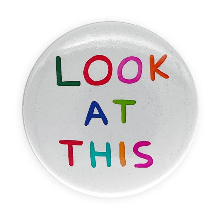 Cadeau Amusant David Shrigley - Regarde Ce Miroir de Poche pour la vente par David Shrigley x Brainbox Candy