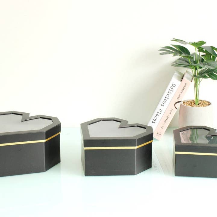 Elegant Design Supply – Engroshandel Pynteæske – Blomsteræske i diamantformet hjerte med klar låg4