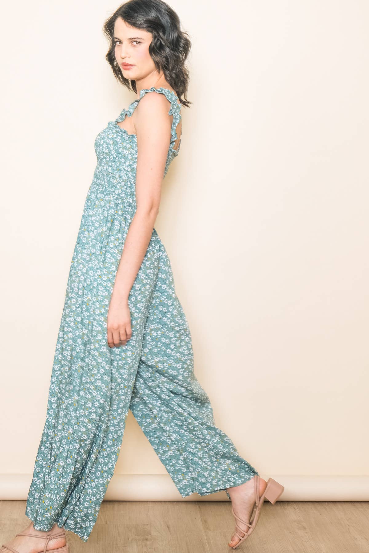 Elloh Collection - Wholesale Jumpsuit - Women's - Super Comfy Ruffle Shoulder Smocked Wide Leg Jumper Jumpsuit8