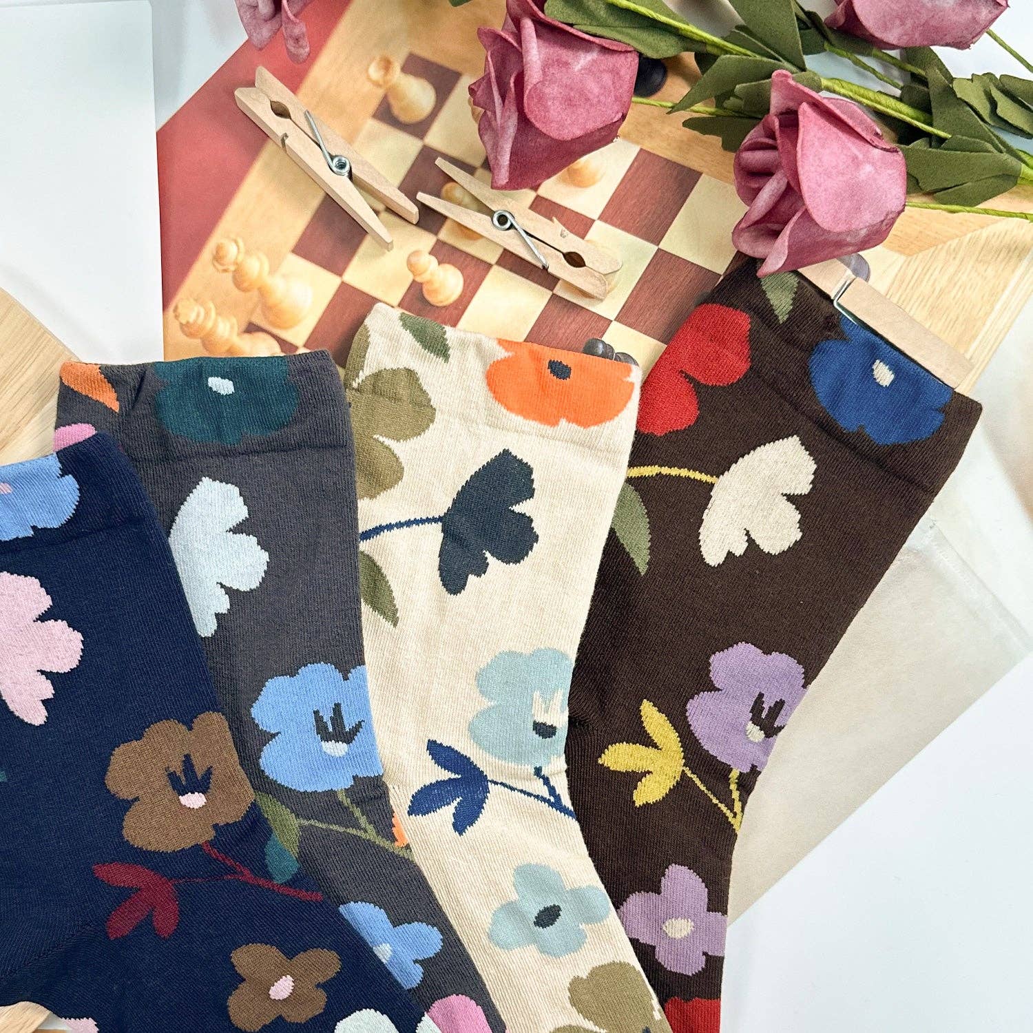 7DAYSSOCKS - Wholesale Socks - Women's - Women's Crew Fleur 2 Socks7