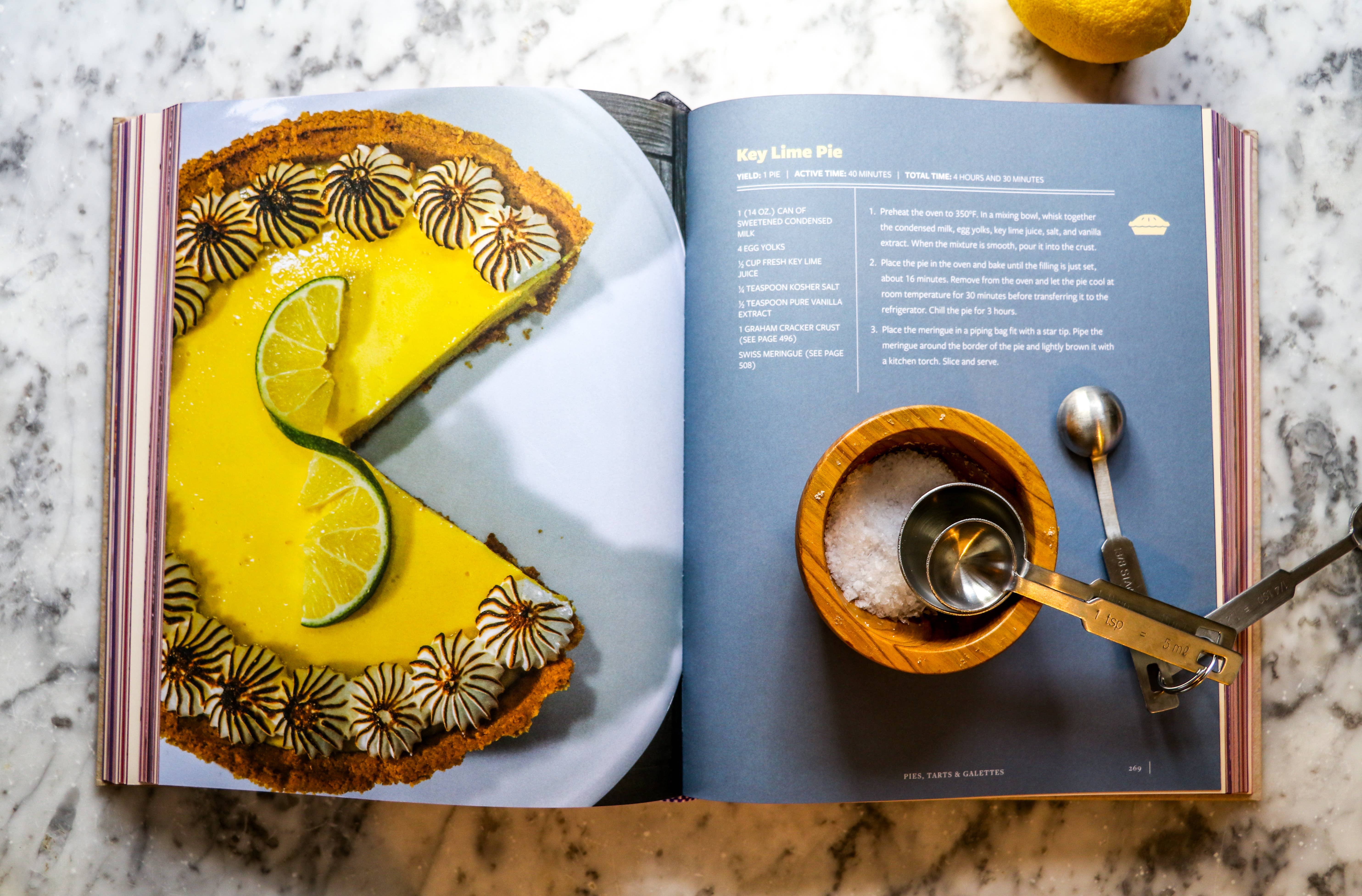 HarperCollins Focus - Wholesale Baking & Dessert - The Encyclopedia of Desserts8