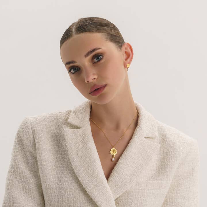 Chunky Pearl Gold Goddess Layered Necklace for wholesale on Faire3