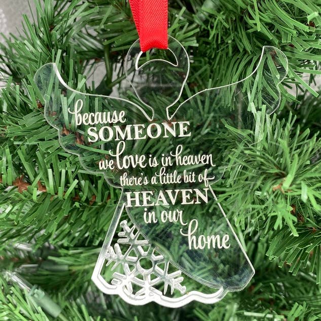 Adorno navideño de ángel de alguien a quien amamos está para venta al por mayor de Sleepy Magnolia Designs