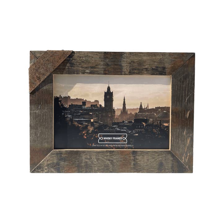 Stave Twelve Frame for wholesale by Whisky Frames