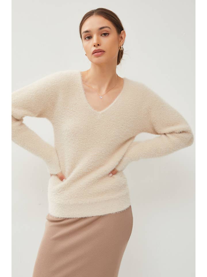 Be Cool - Wholesale Knit Sweater - Women's - FUZZY V-NECK SWEATER