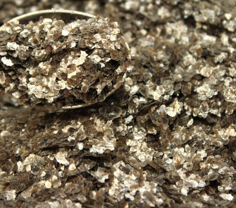 Meyer Imports – Großhandel Bastelzubehör – Antike Bronzeflocken - Natürlicher Glimmer2