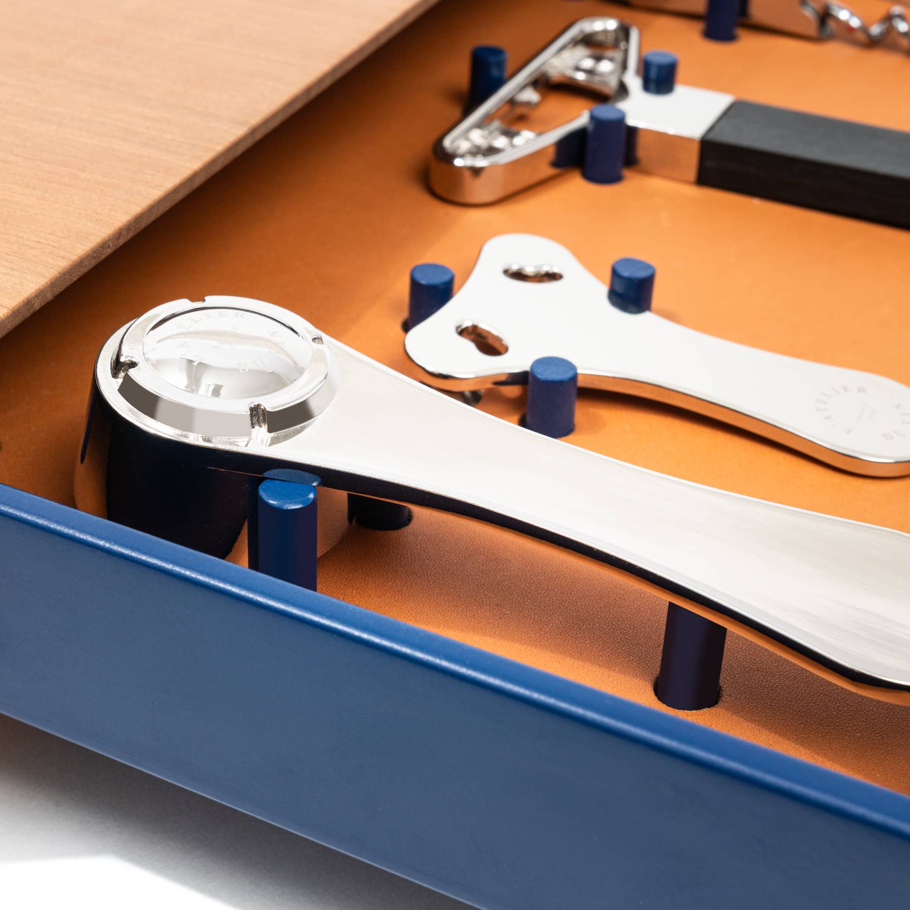 L'Atelier du Vin - Vendita all'ingrosso Set di attrezzi per vino - The Plateau7